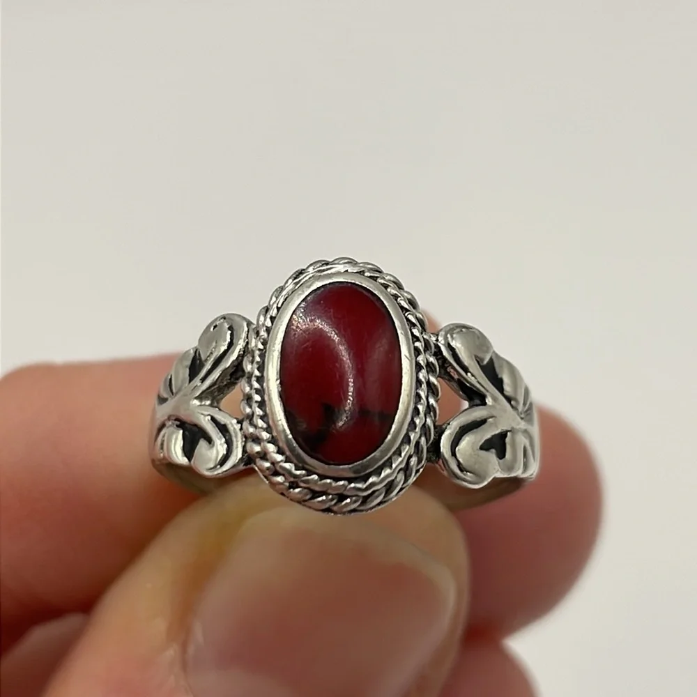 Vintage Sterling Silver Red Howlite Ring